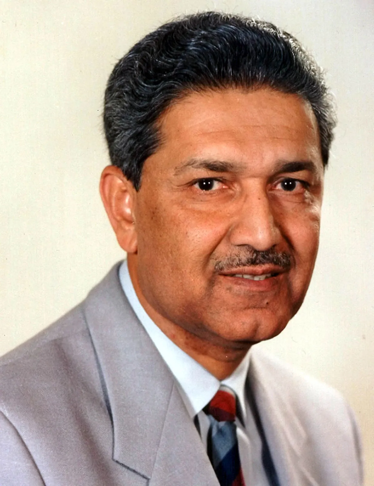 image of dr abdul qadeer khan